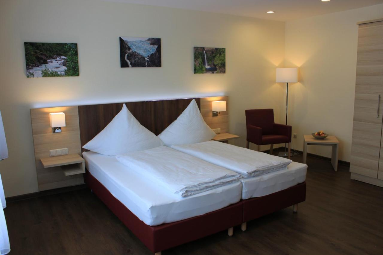 Gastehaus Anton Hotel Oberursel Luaran gambar